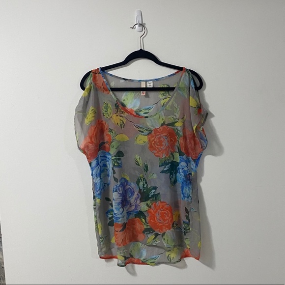 Route 66 Grey & Floral Sheer Cold Shoulder Blouse - Picture 2 of 7